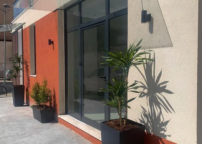 Leon Private Дом отдыха